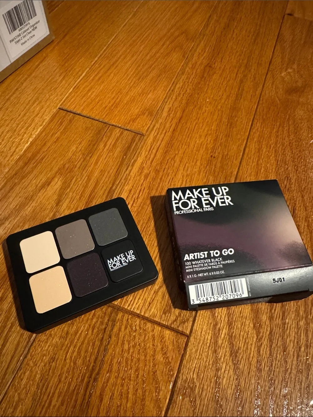 Makeup Forever eyeshadow palette